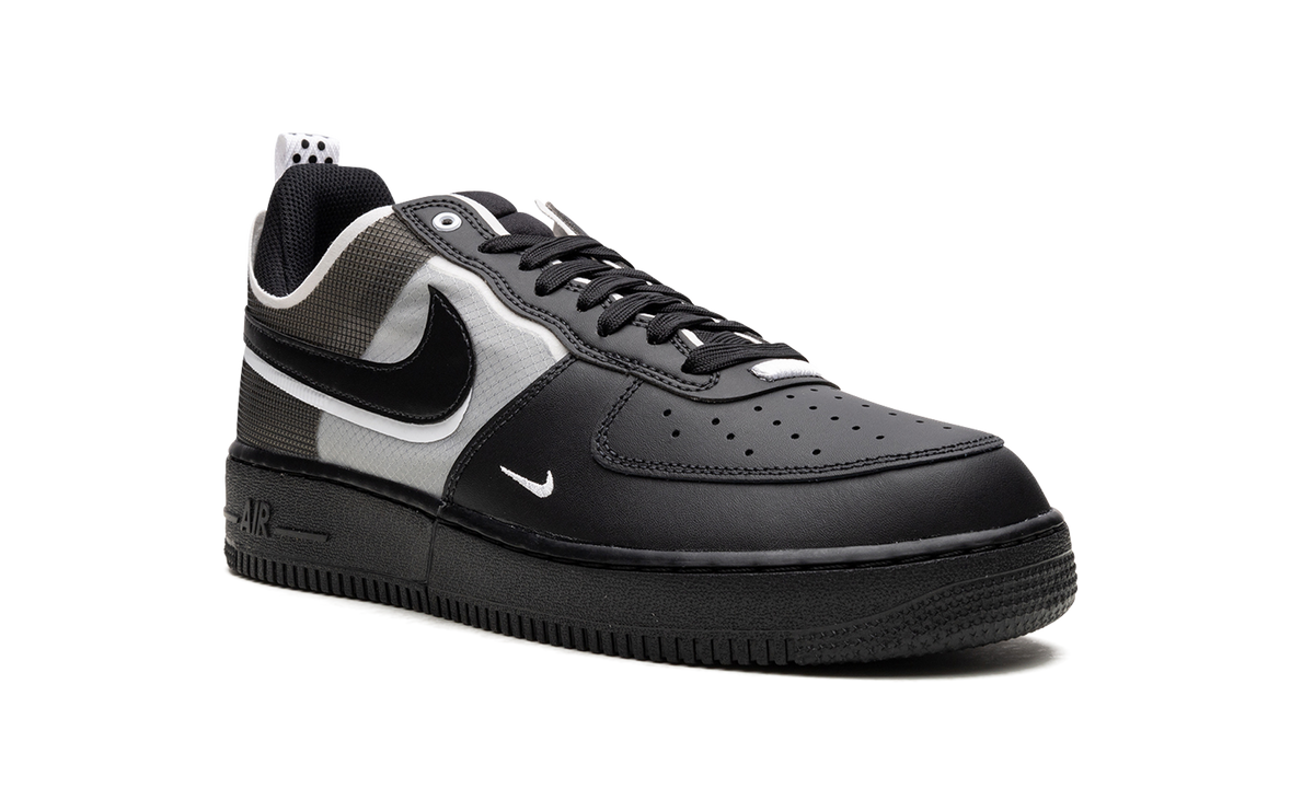 Air Force 1 React "Black / White" DM0573 002