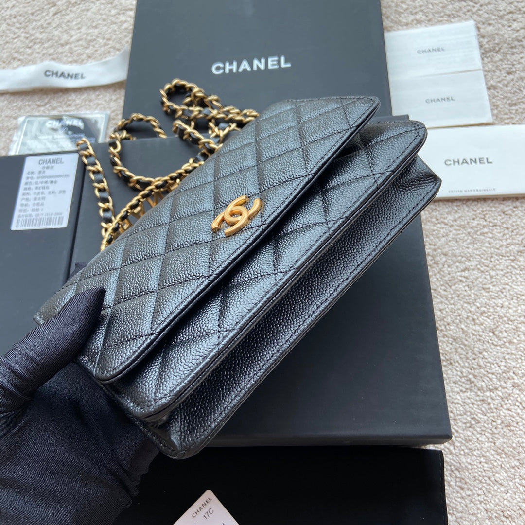 CC Logo Flap Bag 20cm Black Caviar GHW 235167