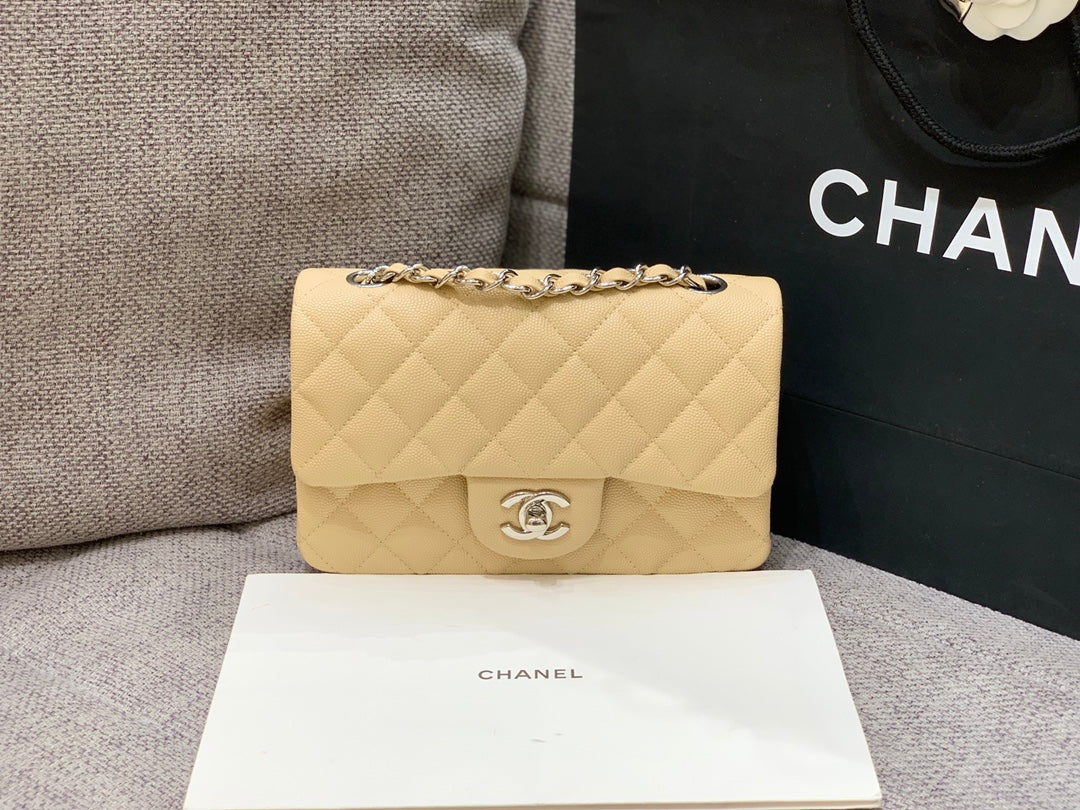 flap bag mini 20cm beige caviar silver hardware