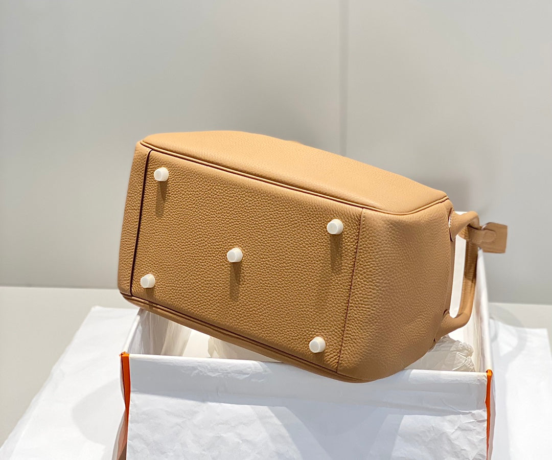 HM LINDY 30 BAG CAMEL TAURILLON CLEMENCE LEATHER