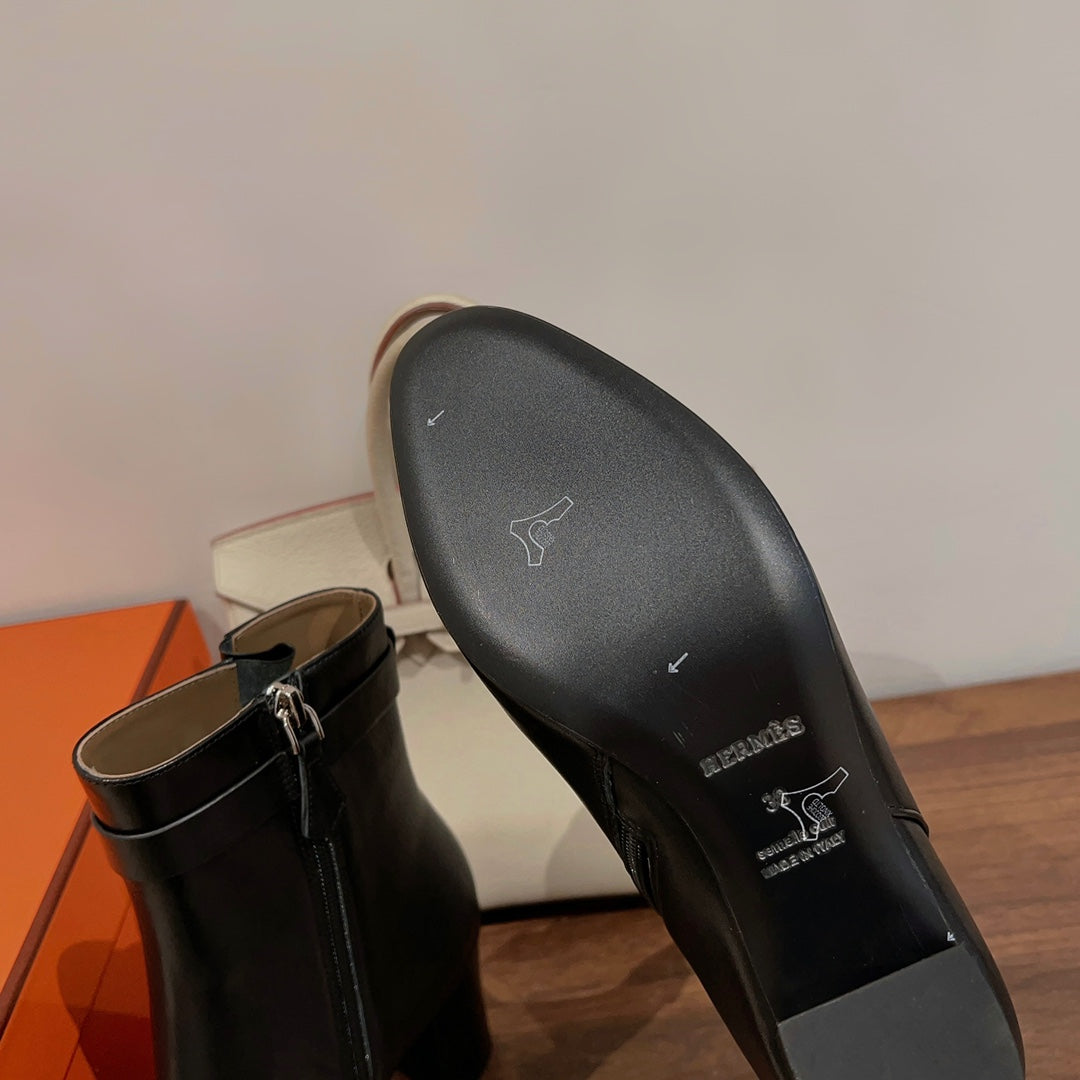 HM Saint Germain Ankle Boot Black Calfskin