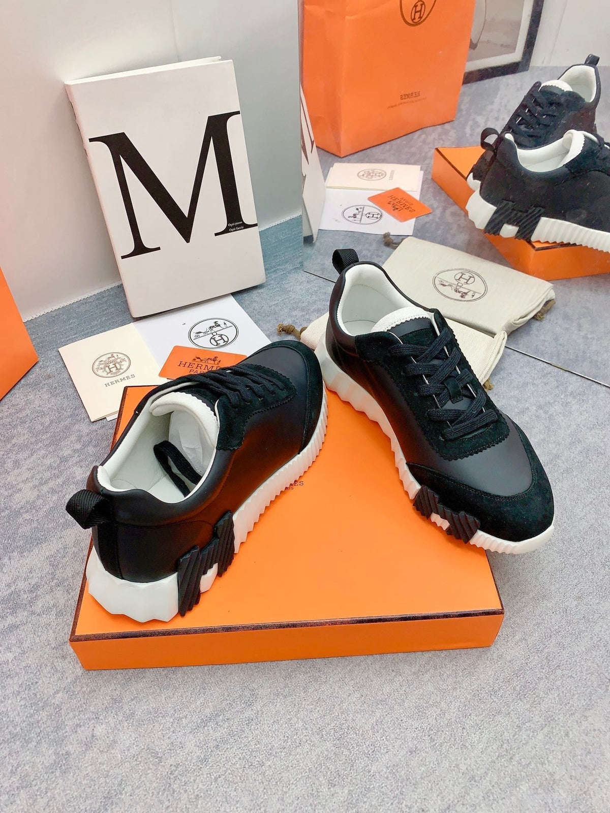HM Bouncing Sneaker In Black Lambskin 106423