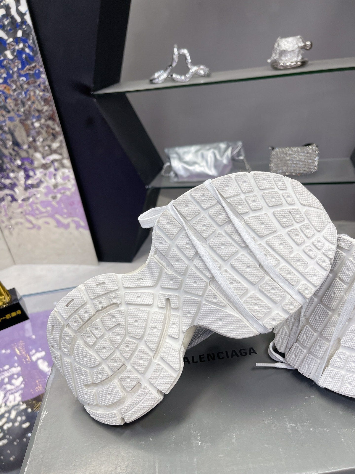 3XL SNEAKER IN SILVER MIX WHITE MESH AND POLYURETHANE