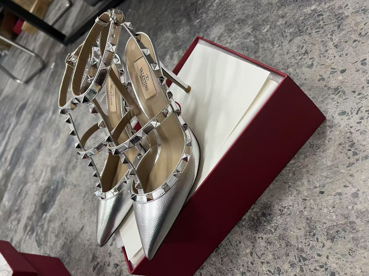 Valentino Rockstud Caged Pumps 95mm Silver Calfskin