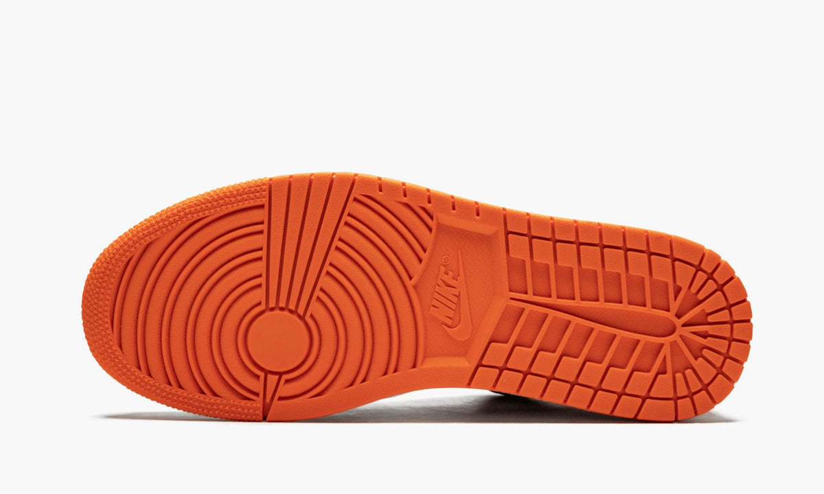 Air Jordan 1 Low Shattered Backboard Sneakers - Retro Runner