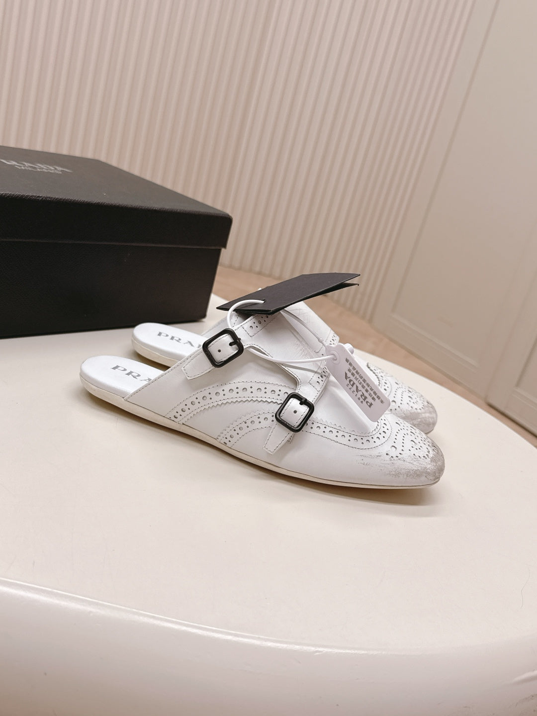 PRA 26S Mule White Sheepskin 600583