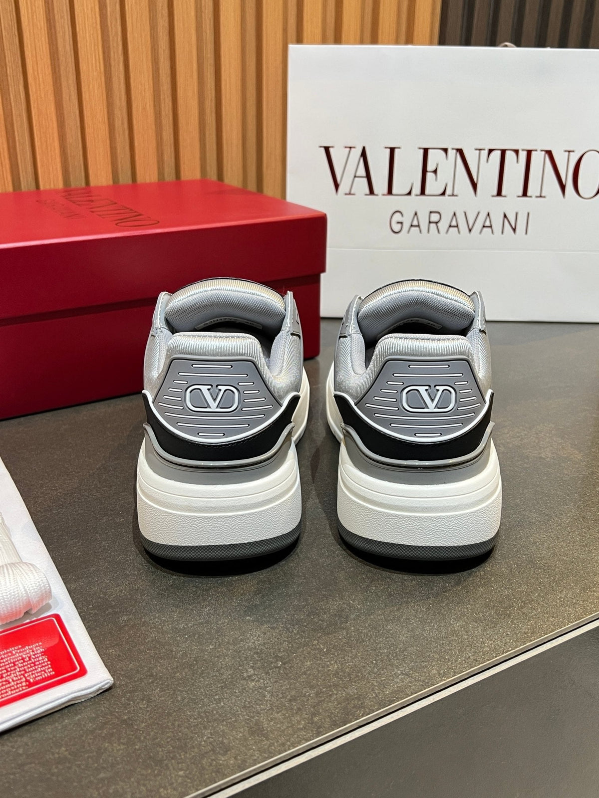 VT 25S Couple Sneakers Black Gray Calfskin 563119