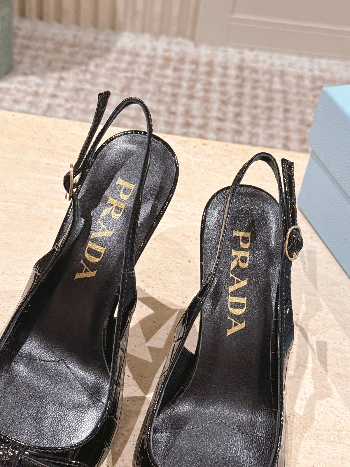 PRA 26S Slingback 85 Black Crocodile Embossed Leather 630739