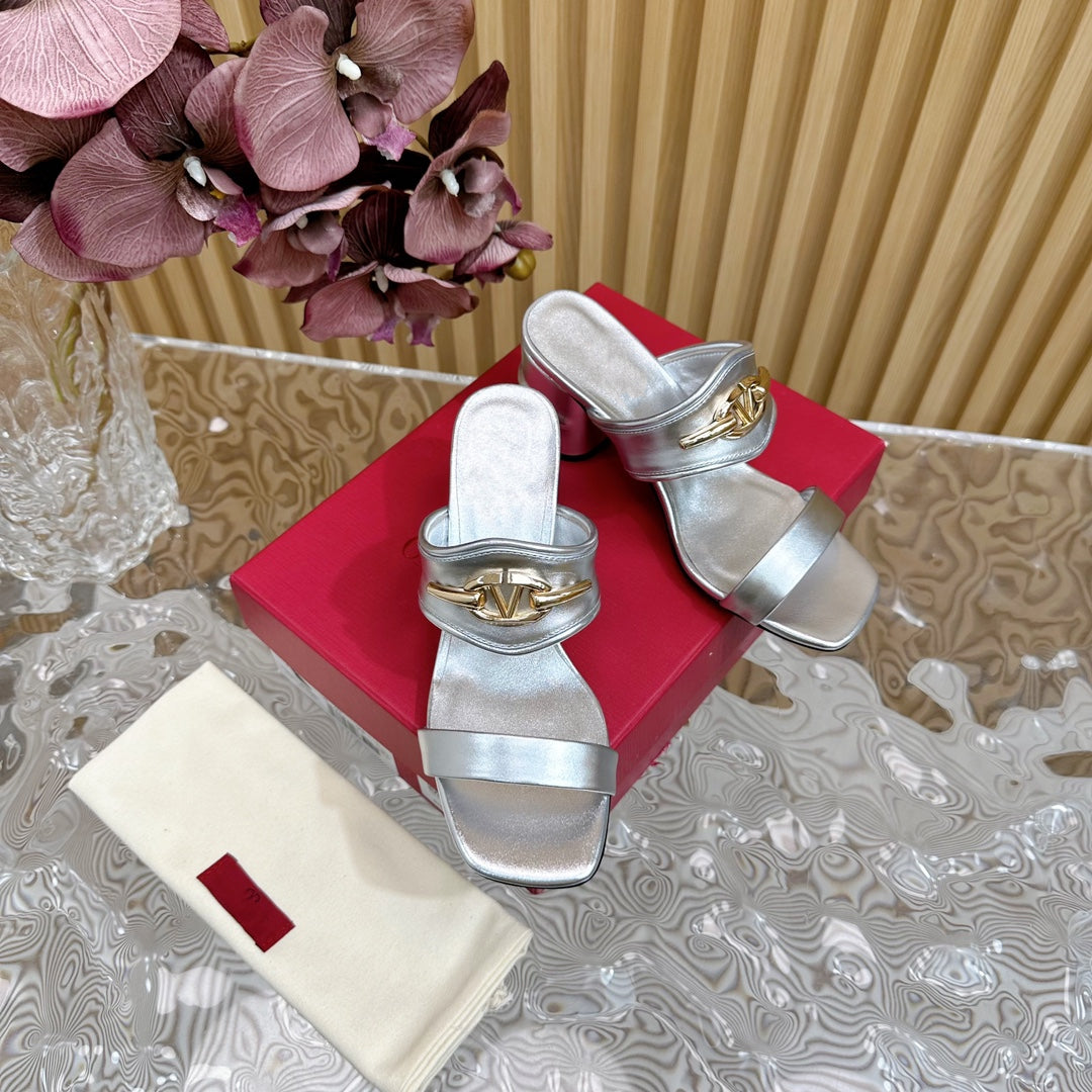 High Heel 70 Sandal The Bold Edition Vlogo Square Toe Silver