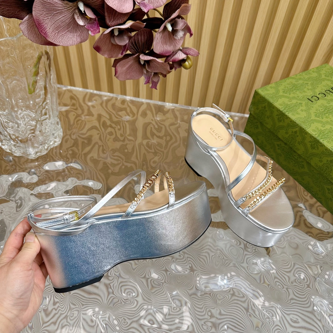 GG PLATFORM SANDAL SILVER CALFSKIN WITH CHAINS