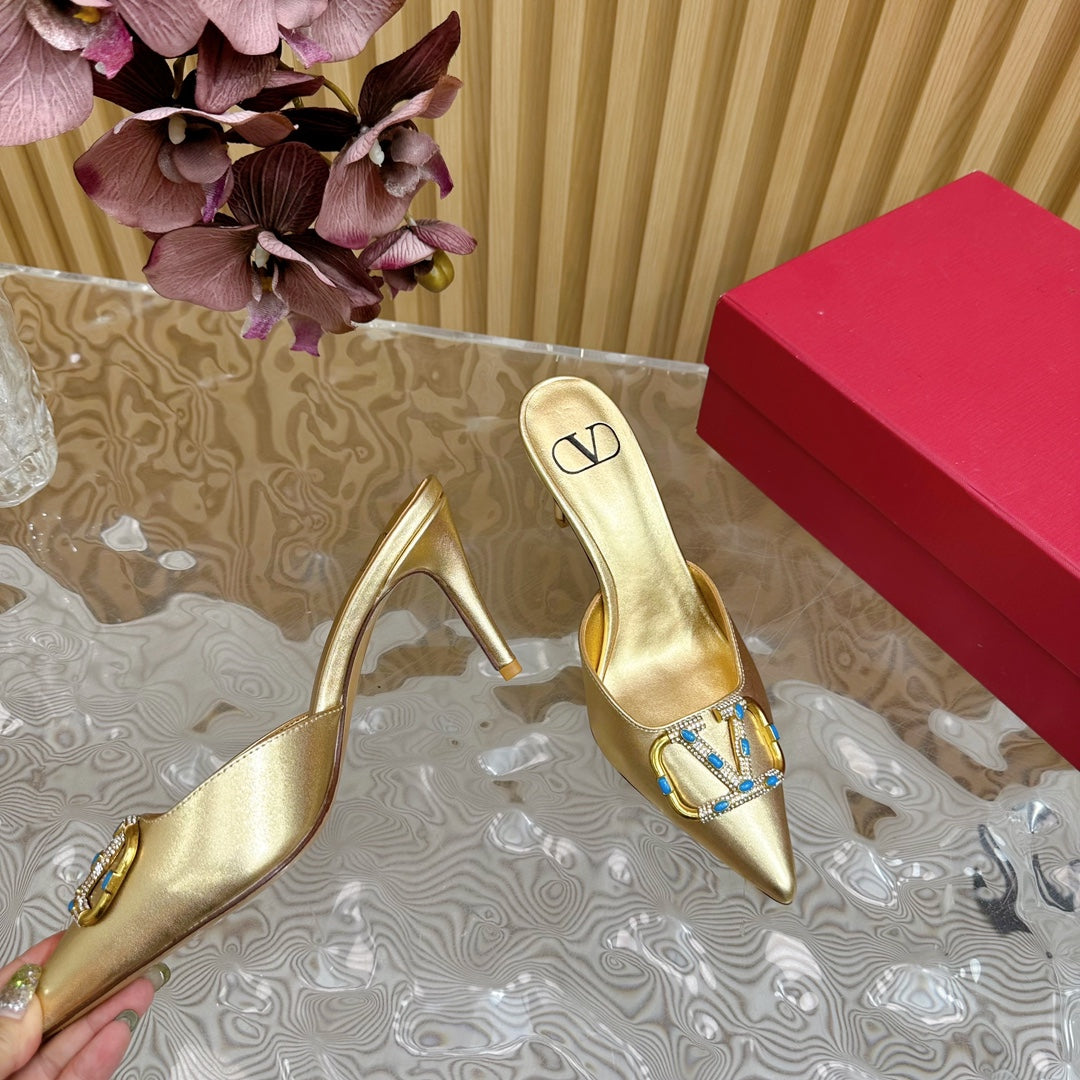 HIGH PUMP MULE 80MM IN GOLD CALFSKIN