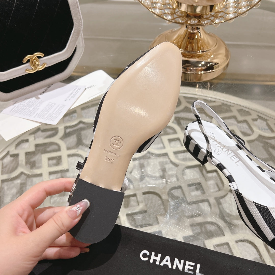 CC SLINGBACK IN WHITE MIX BLACK FABRIC