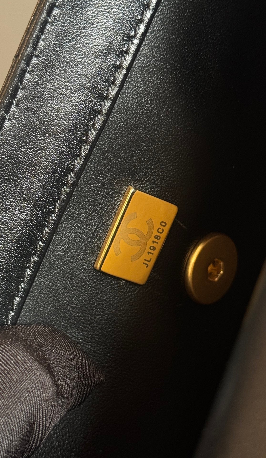 Mini Flap 19cm Black Lambskin Gold Hardware