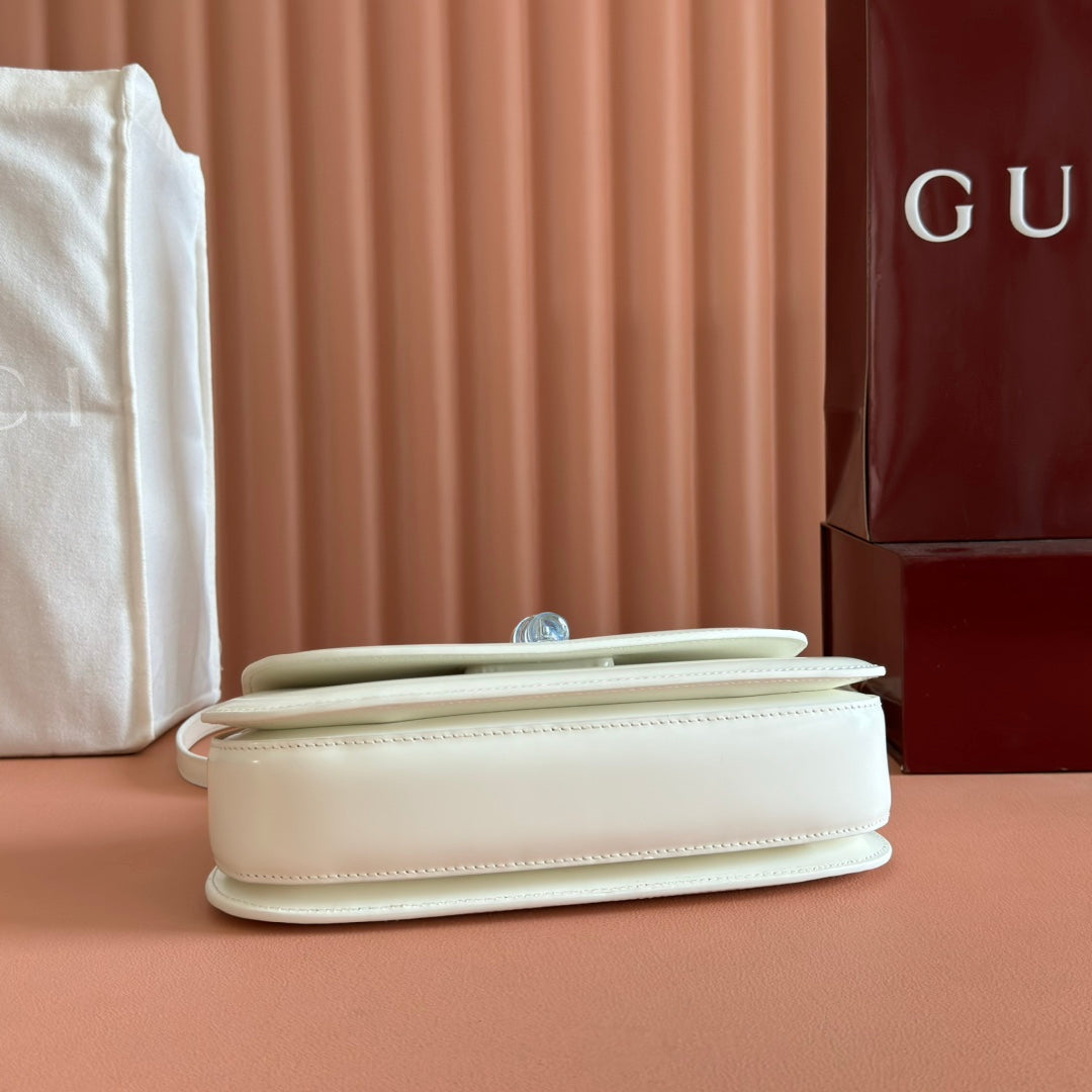 Gucci Bamboo Diva Bag White Leather 251029