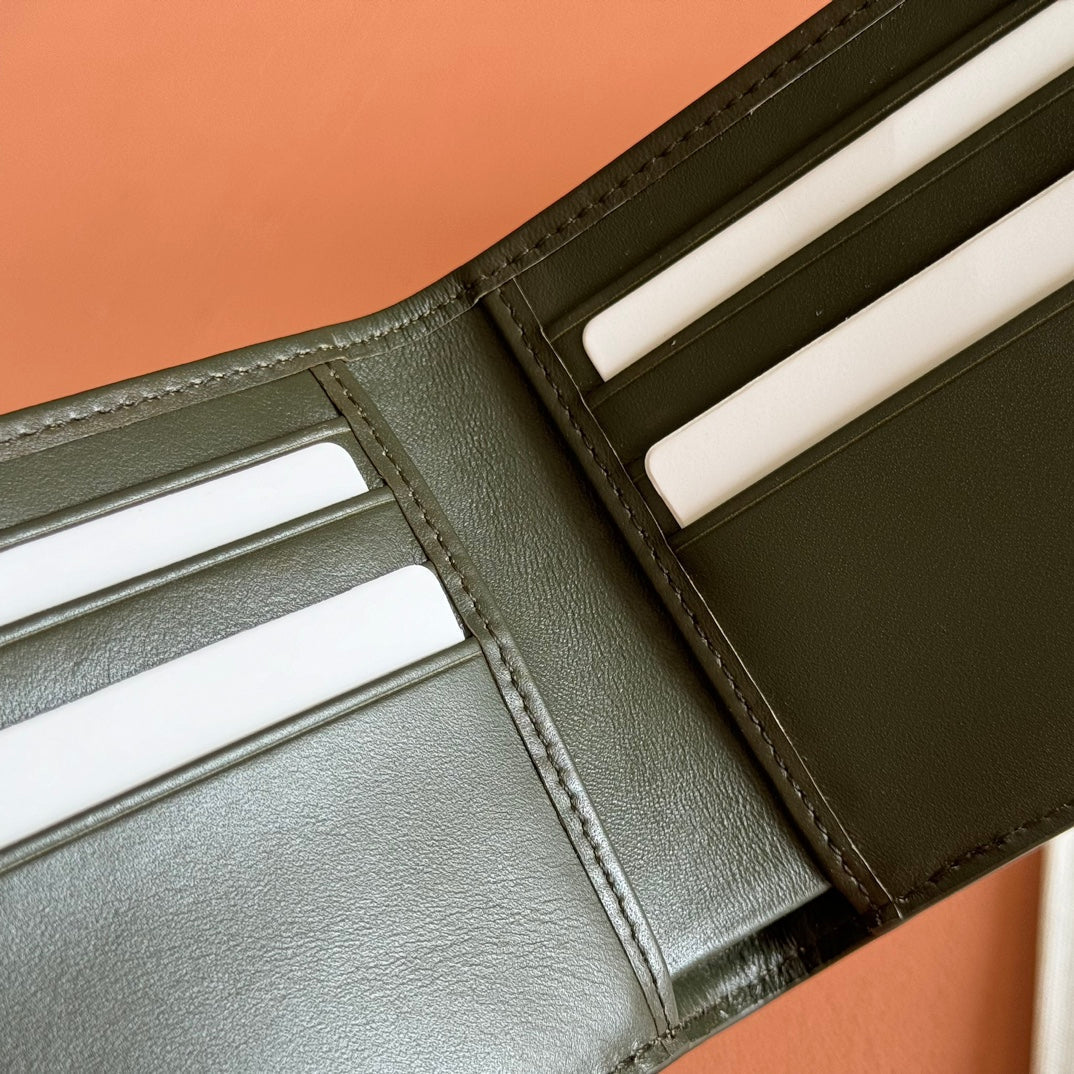 GG Monogram Bi-Fold Wallet Forest Green Fabric