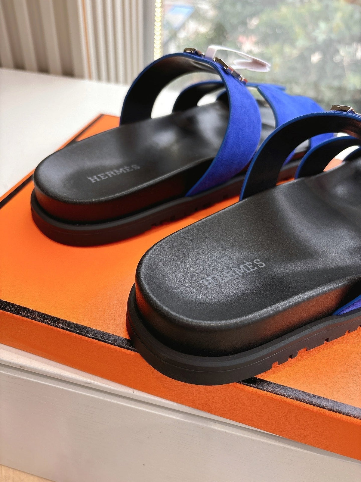 HM 25 Chypre Sandal Blue Suede Calfskin Silver H