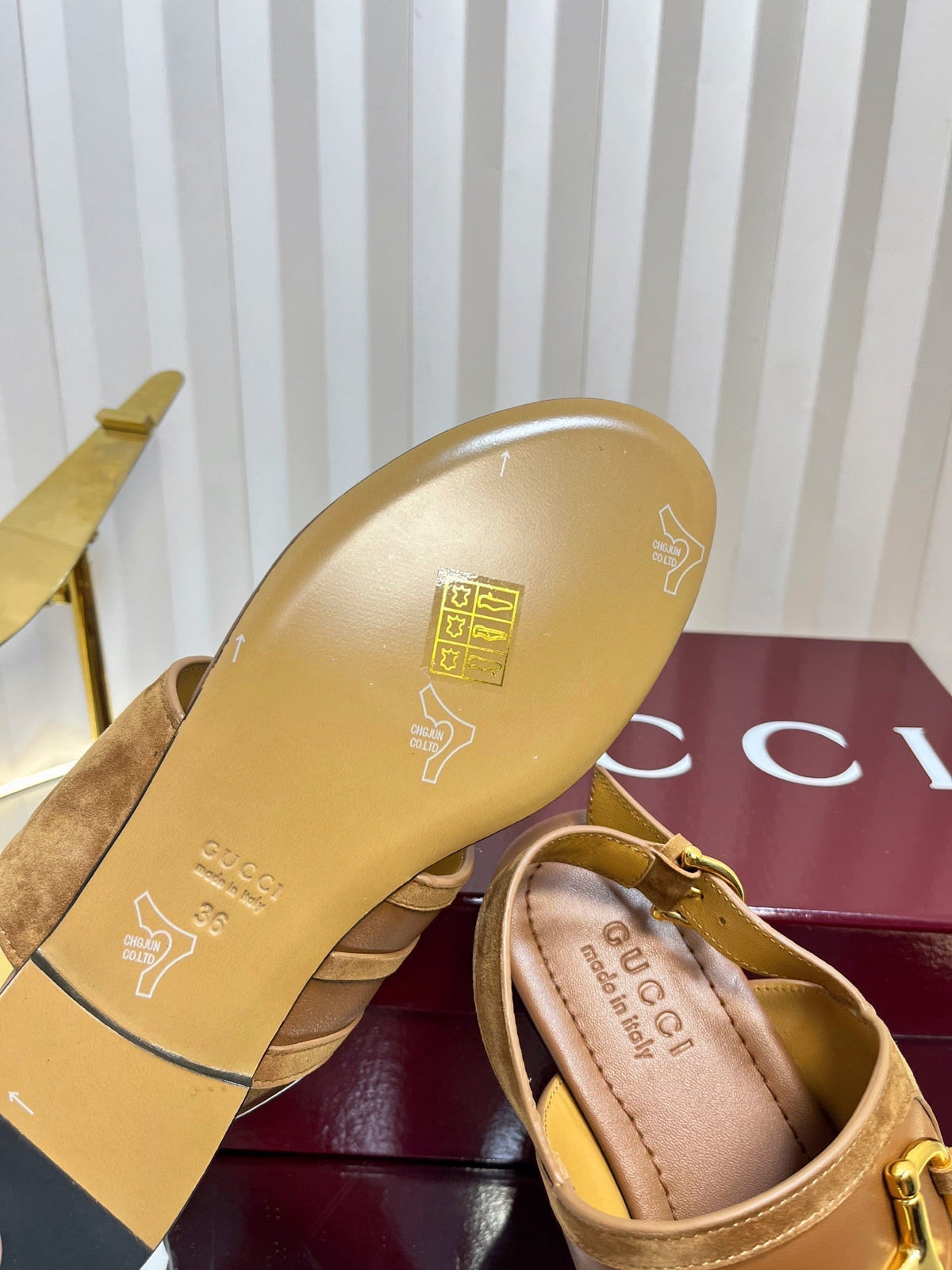 GC 25 Thong Sandal Brown Suede Sheepskin 294658