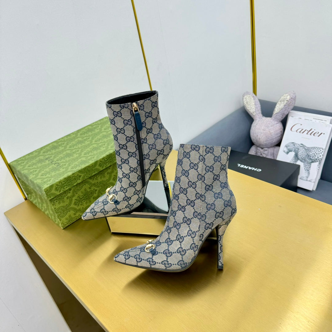 GG HORSEBIT ANKLE BOOT IN PALE GRAY MONOGRAM CANVAS