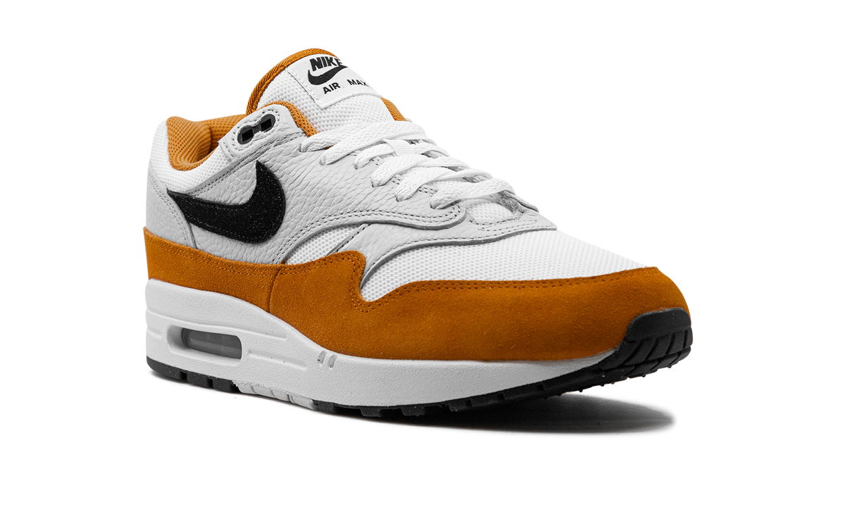 Air Max 1 "Monarch" FN6952 101