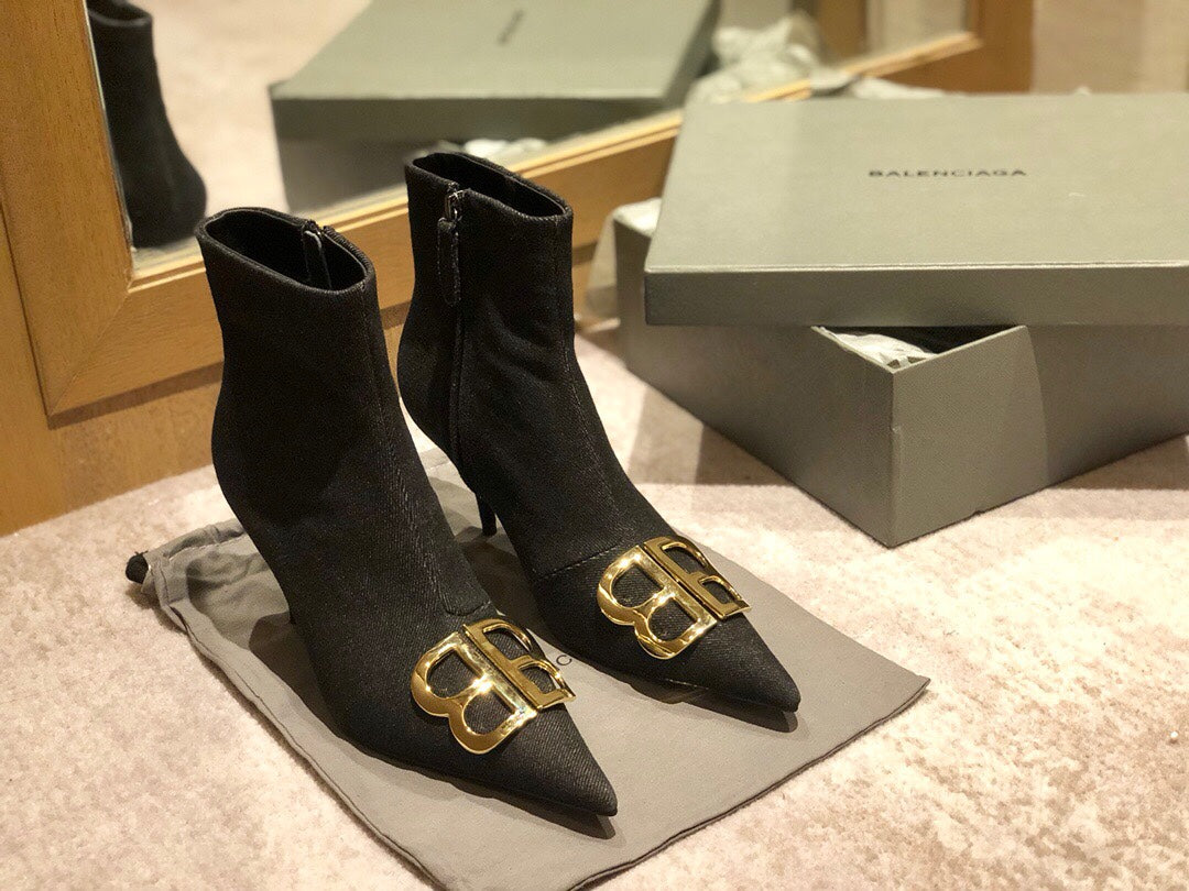 POINTED-TOE HIGH HEEL 80 MM ANKLE BOOTS IN BLACK DENIM