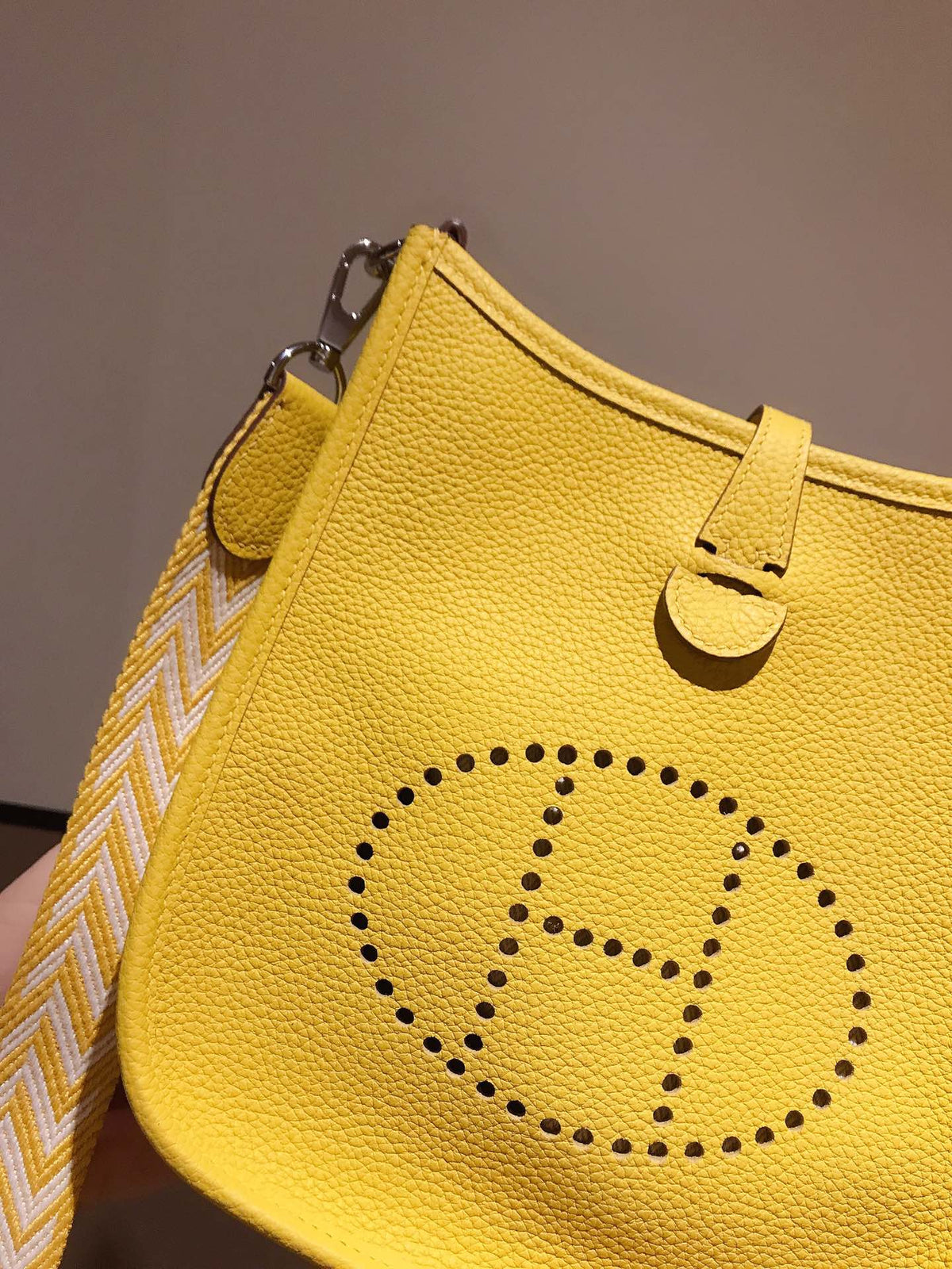 HM EVELYNE MINI 18 LEMON TOGO