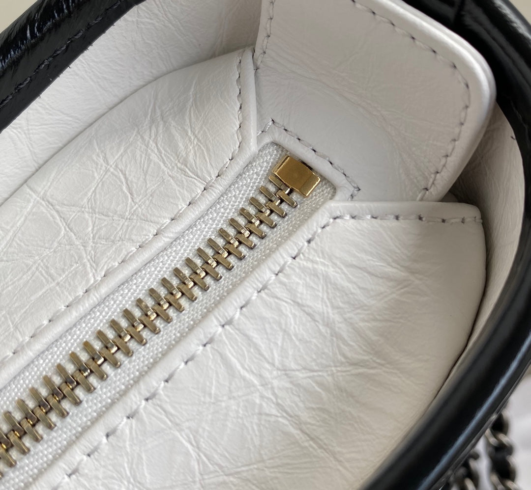 Chanel 25 Gabrielle Black White 20cm Calfskin 289506