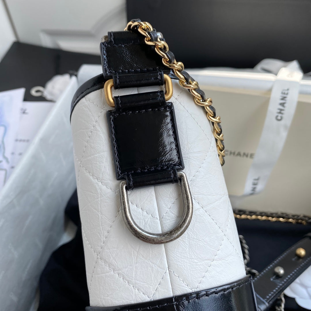 Chanel 25 Gabrielle Black White 20cm Calfskin 289506