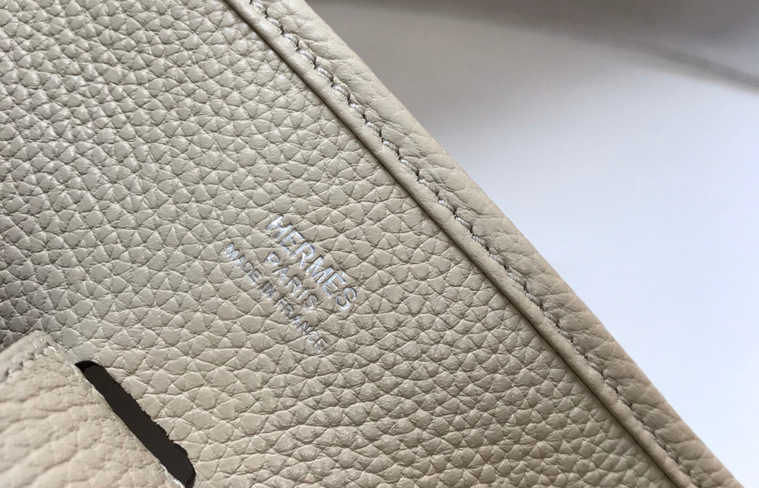Evelyne 29cm Beige Togo Shw