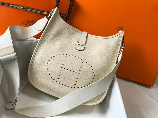 Evelyne 29cm Beige Togo Shw