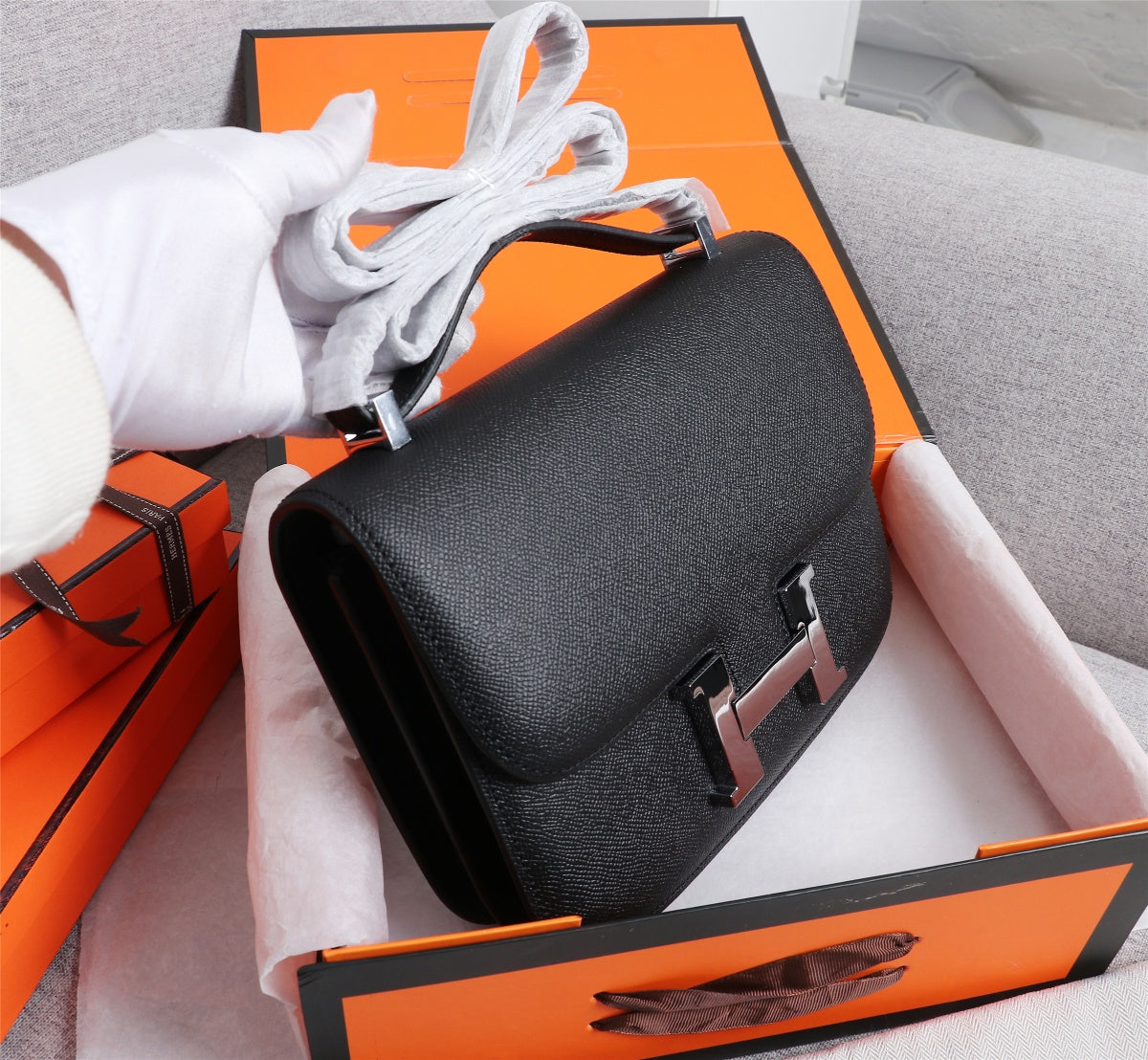 HM CONSTANCE BAGS 22 BLACK EPSOM SILVER HARDWARE