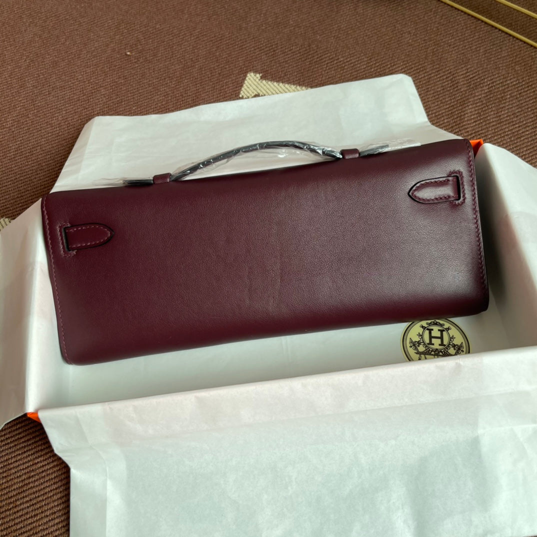 HM Kelly Cut 31cm Maroon Swift Leather Ghw