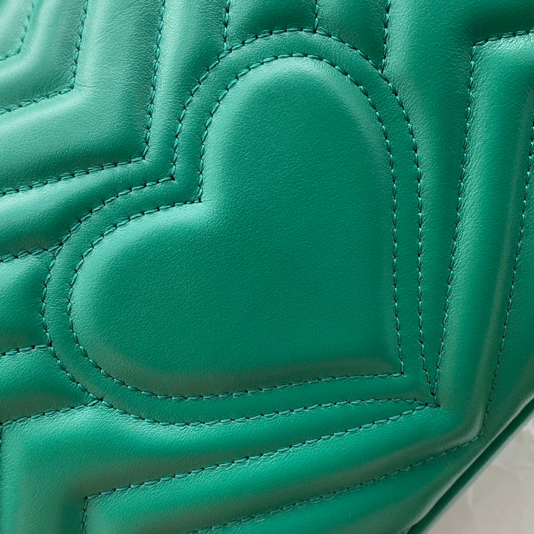 gg marmont 26cm green calfskin gold hardware