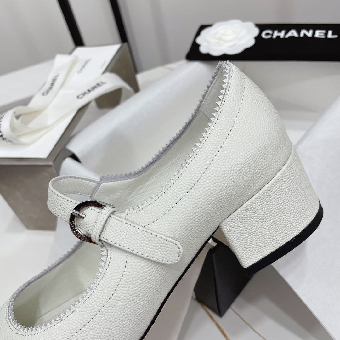 CC MARY JANE BLOCK HEEL WHITE SHEEPSKIN