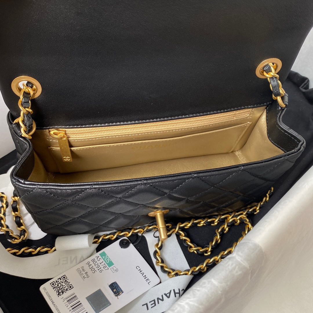 Classic Mini Flap Bag 20cm black lambskin gold hardware