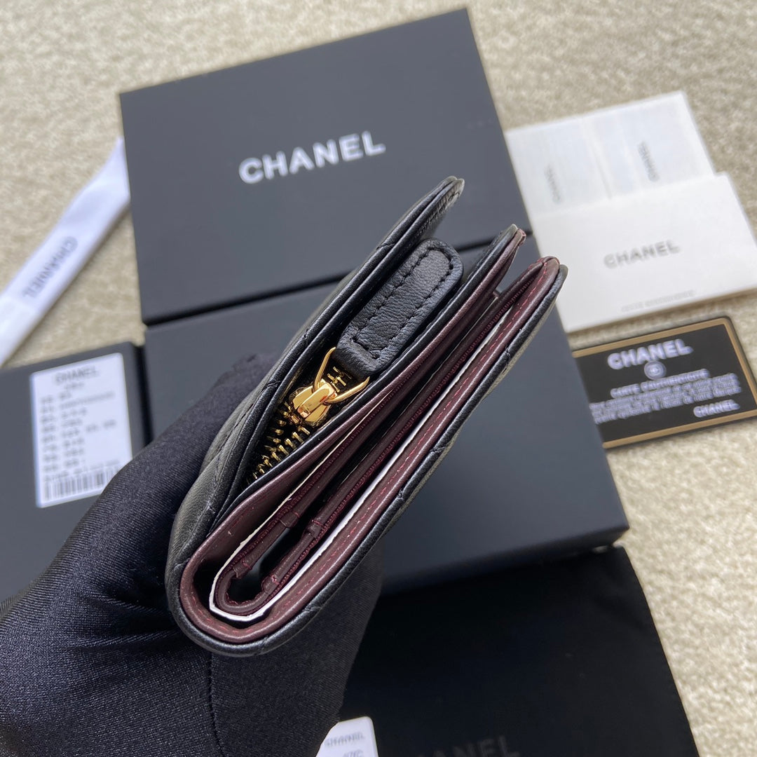 CC A48667 Zip Pocket Wallet Black Sheepskin GHW 229762