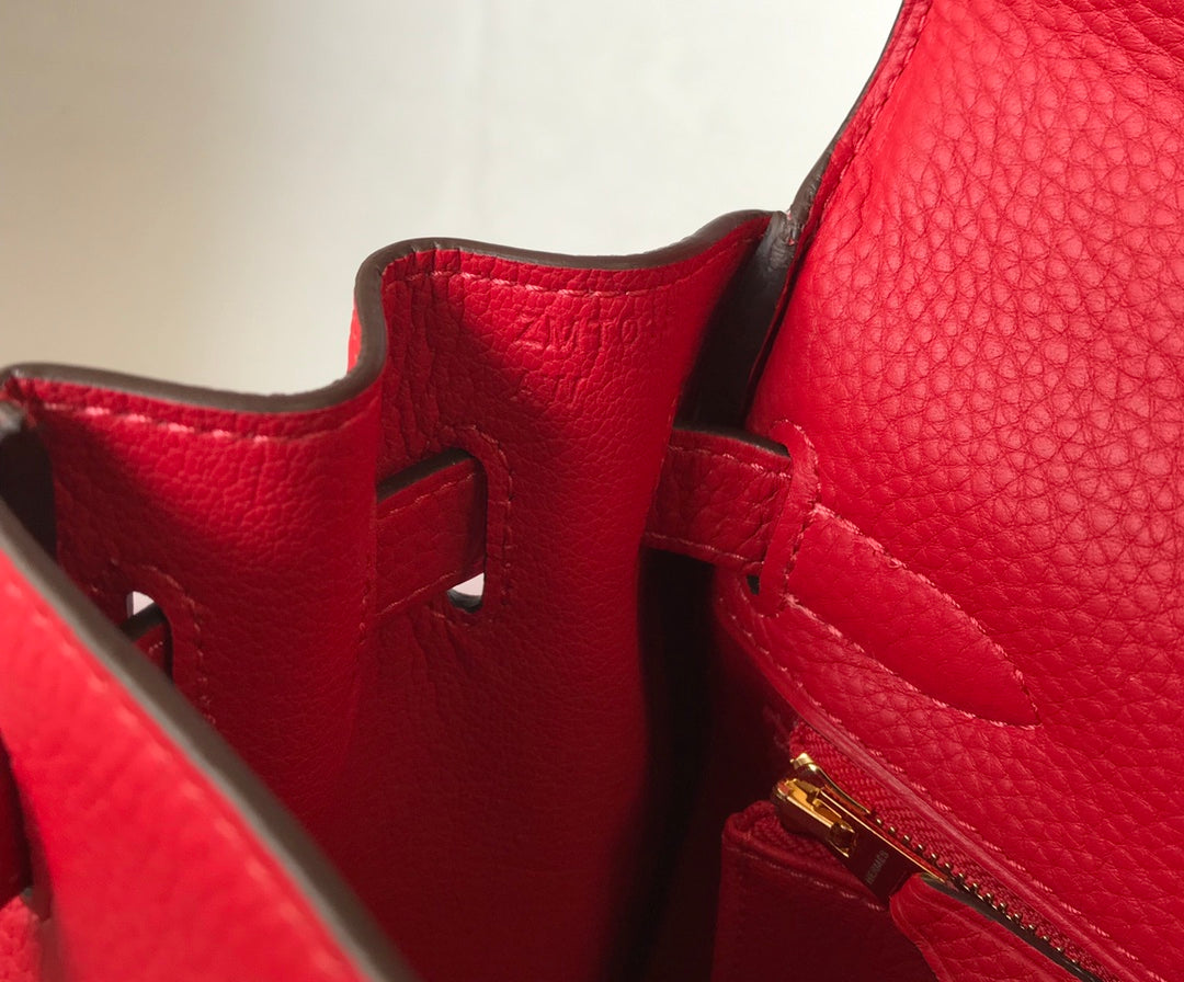 HM KELLY 28CM RED TOGO GOLD HARDWARE