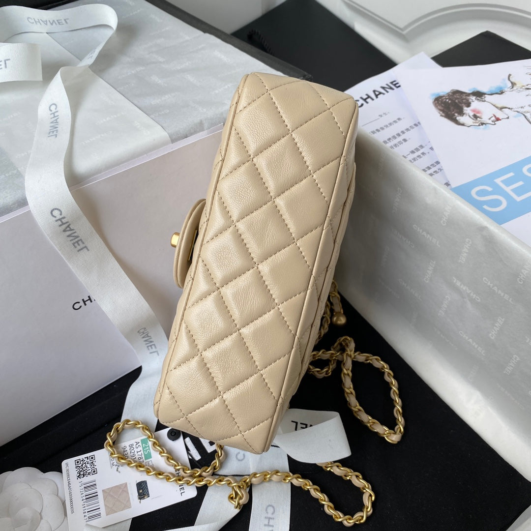 Classic Mini Flap Bag 20cm Beige Lambskin Gold Hardware