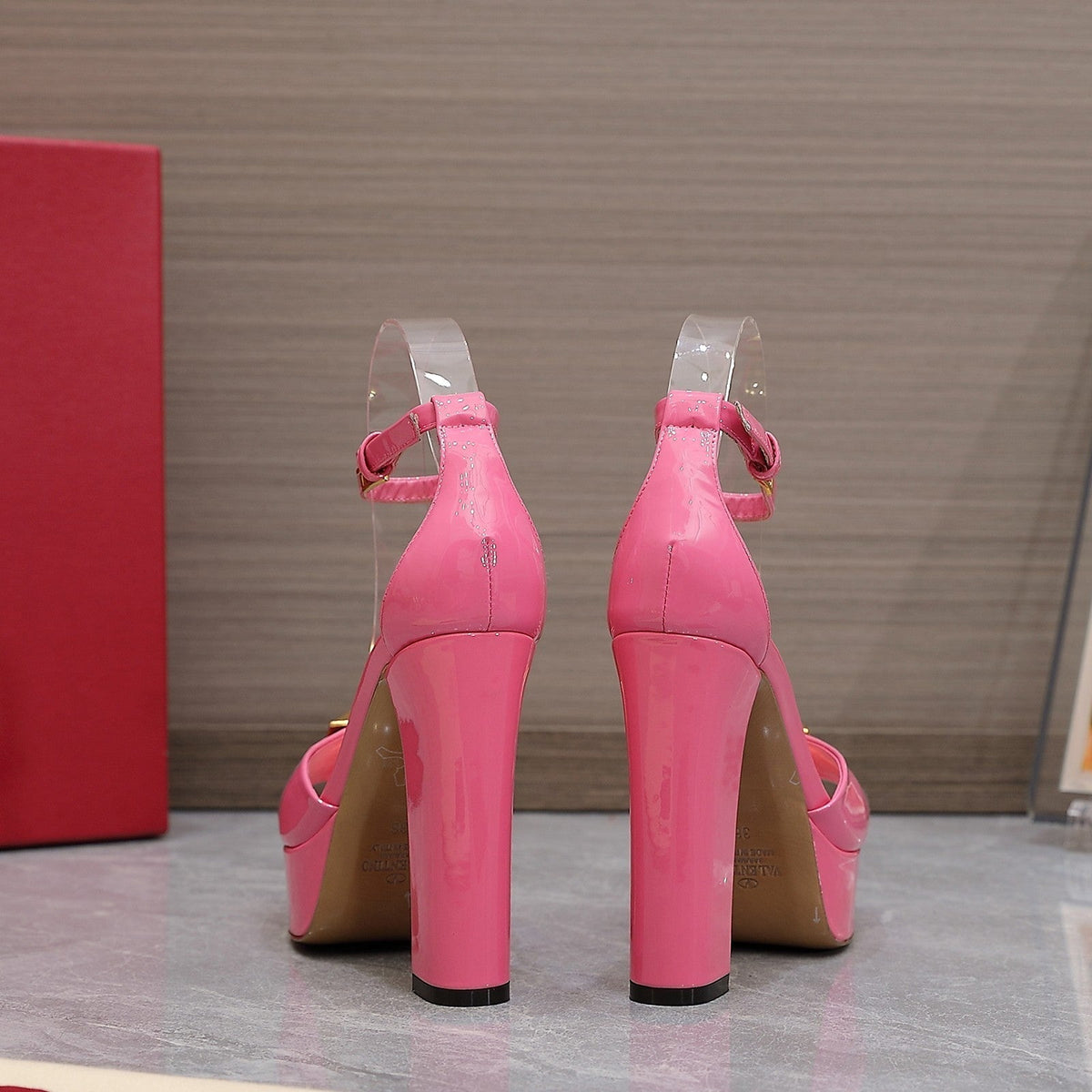 Open Toe Pump With One Stud Gold Patent Pink Leather 130MM