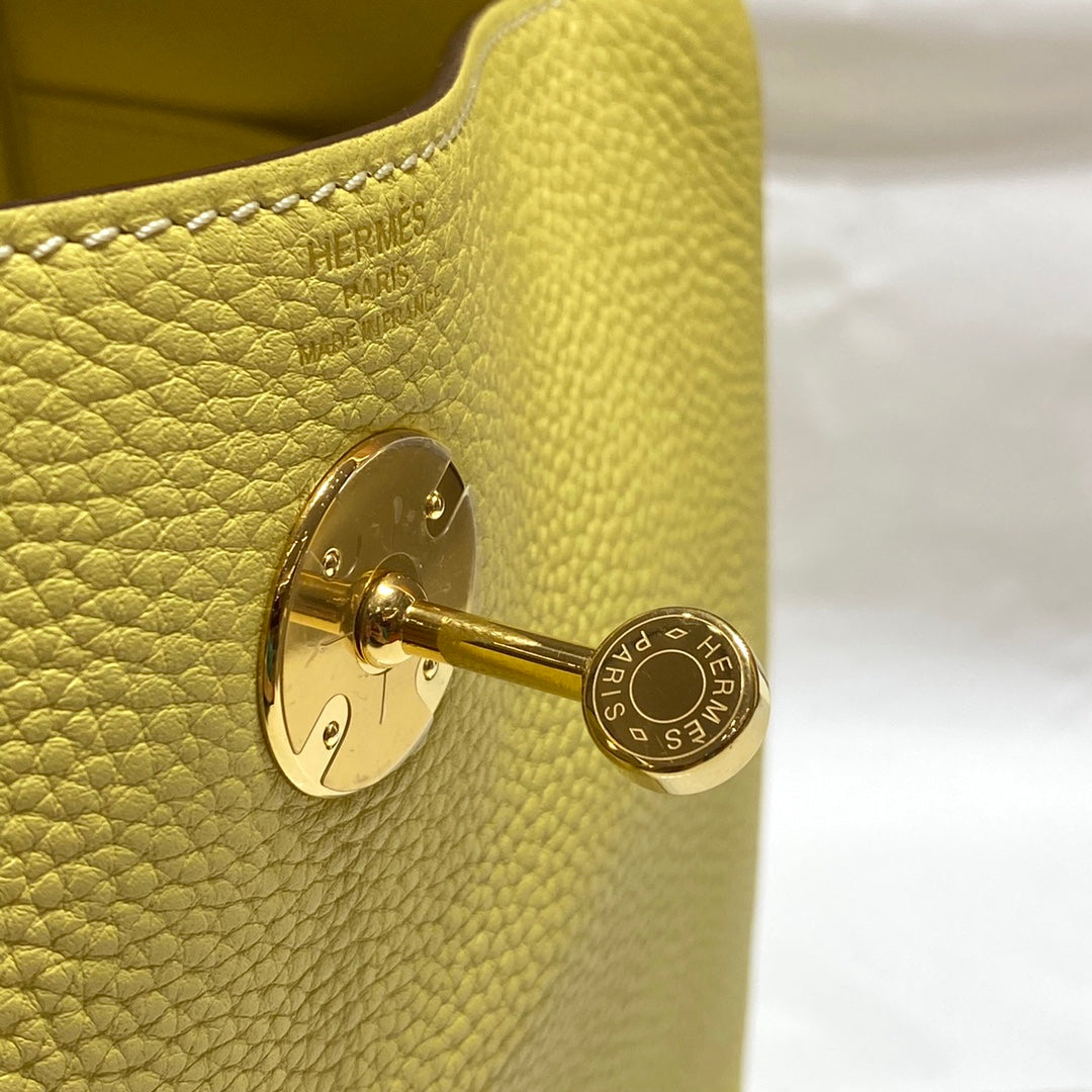 HM LINDY 30 BAG LEMON TAURILLON CLEMENCE LEATHER