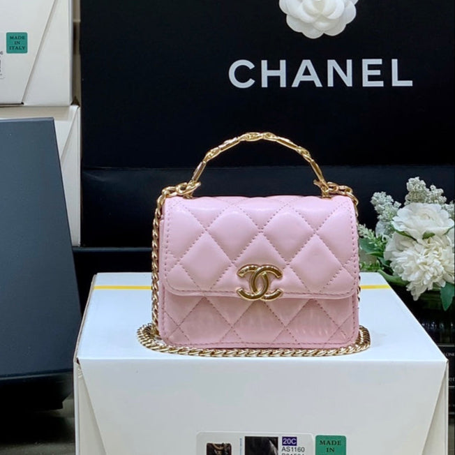 CC Handle Small Shoulder Bag 13cm Pink Sheepskin
