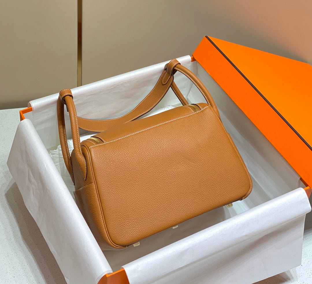 HM LINDY 30 BAG ORANGE TAURILLON CLEMENCE LEATHER