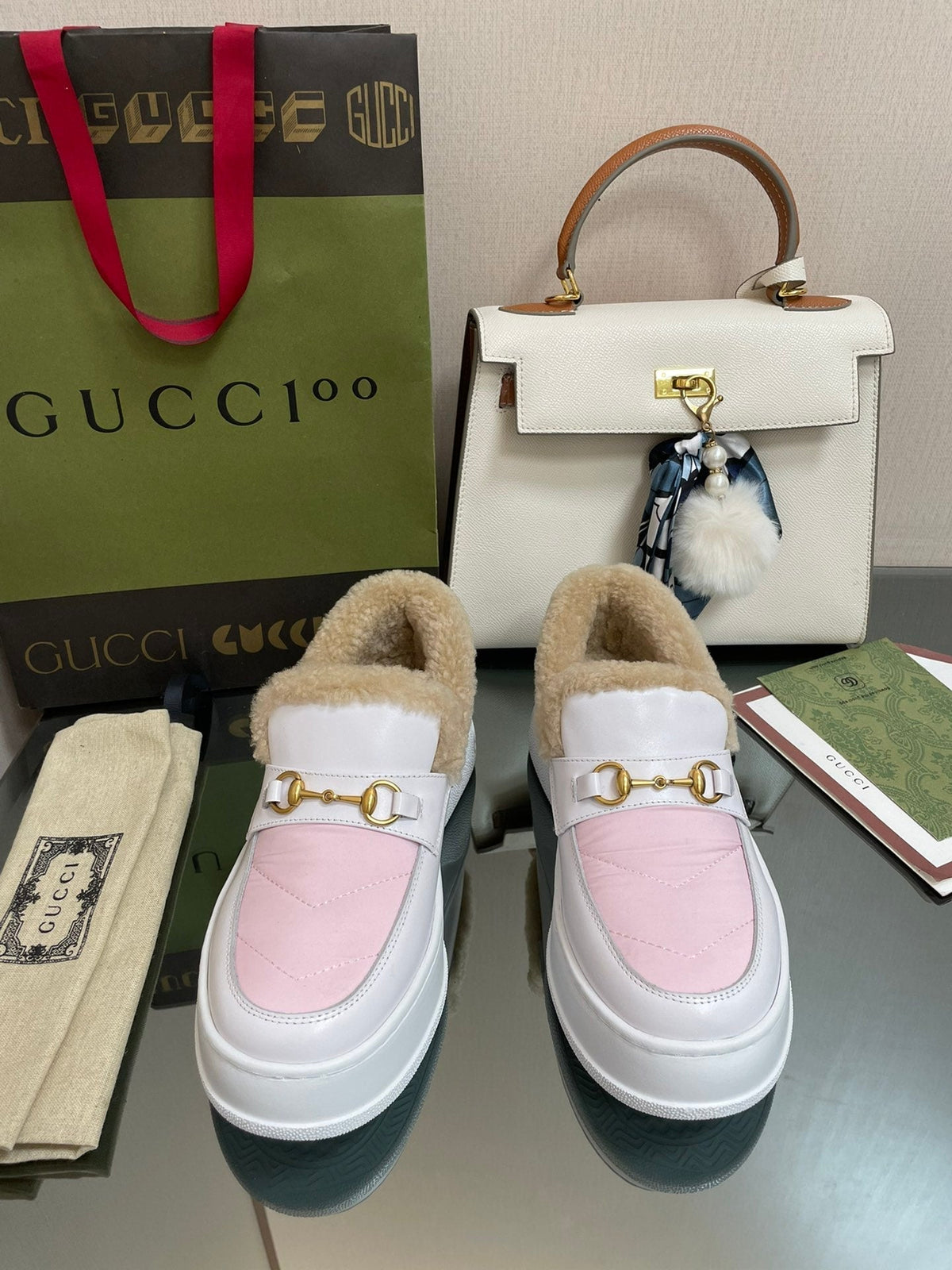 GG LOAFER IN WHITE MIX LIGHT PINK CALFSKIN WITH BEIGE WOOL LINING
