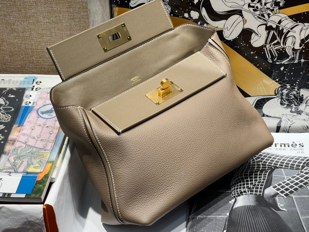 HM 24/24 Bag Etoupe Leather Gold Hardware