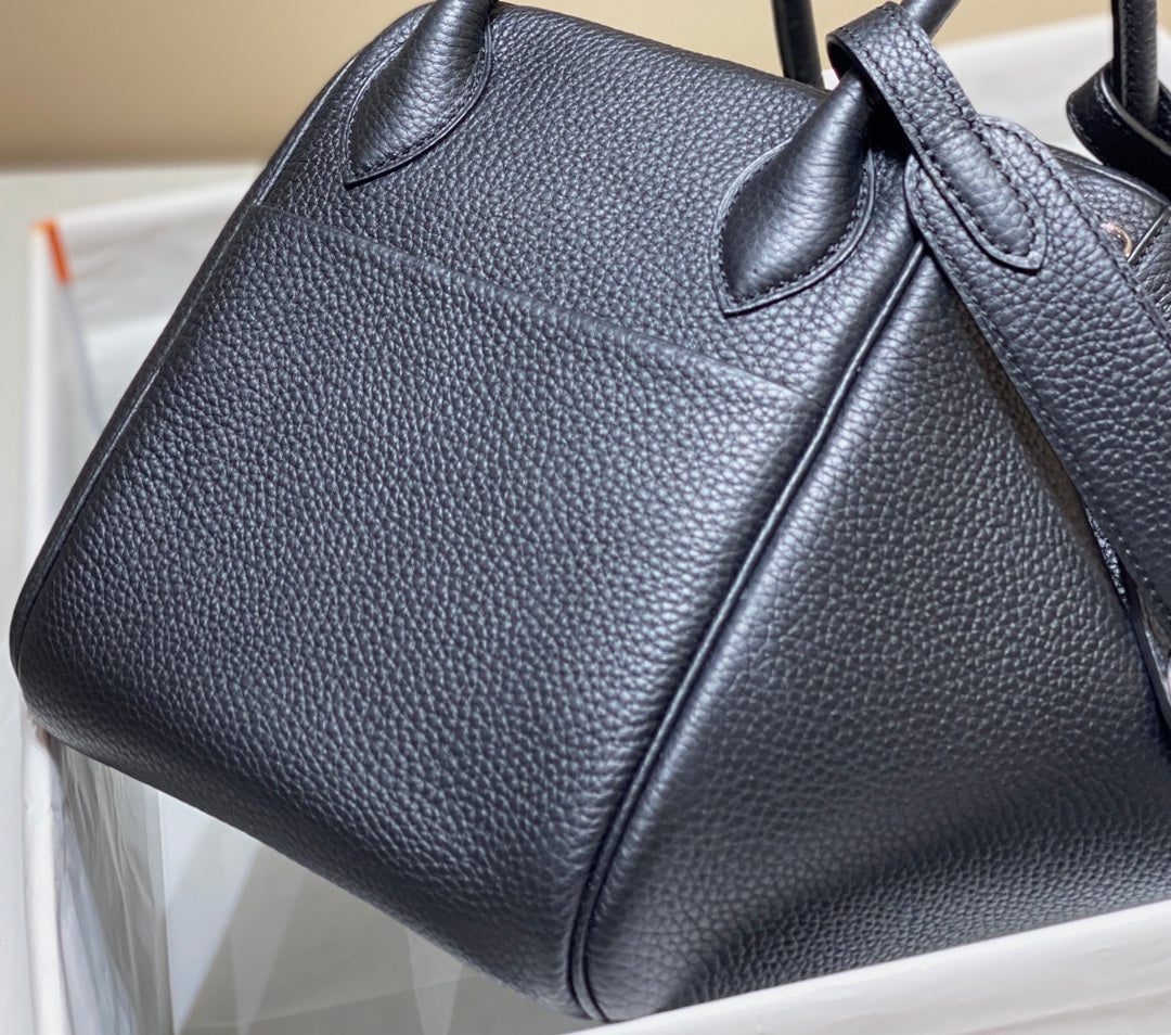 HM LINDY 30 BAG NAVY TAURILLON CLEMENCE LEATHER