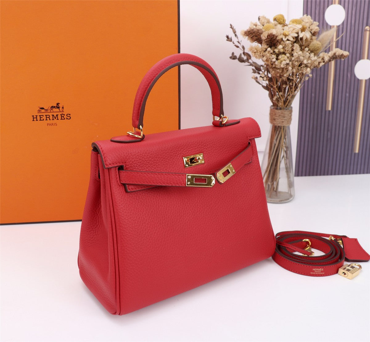 HM KELLY BAG 25 RED TOGO GOLD HARDWARE