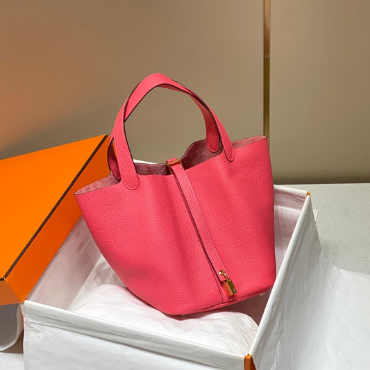 HM PICOTIN LOCK 18 RED PINK TOGO LEATHER