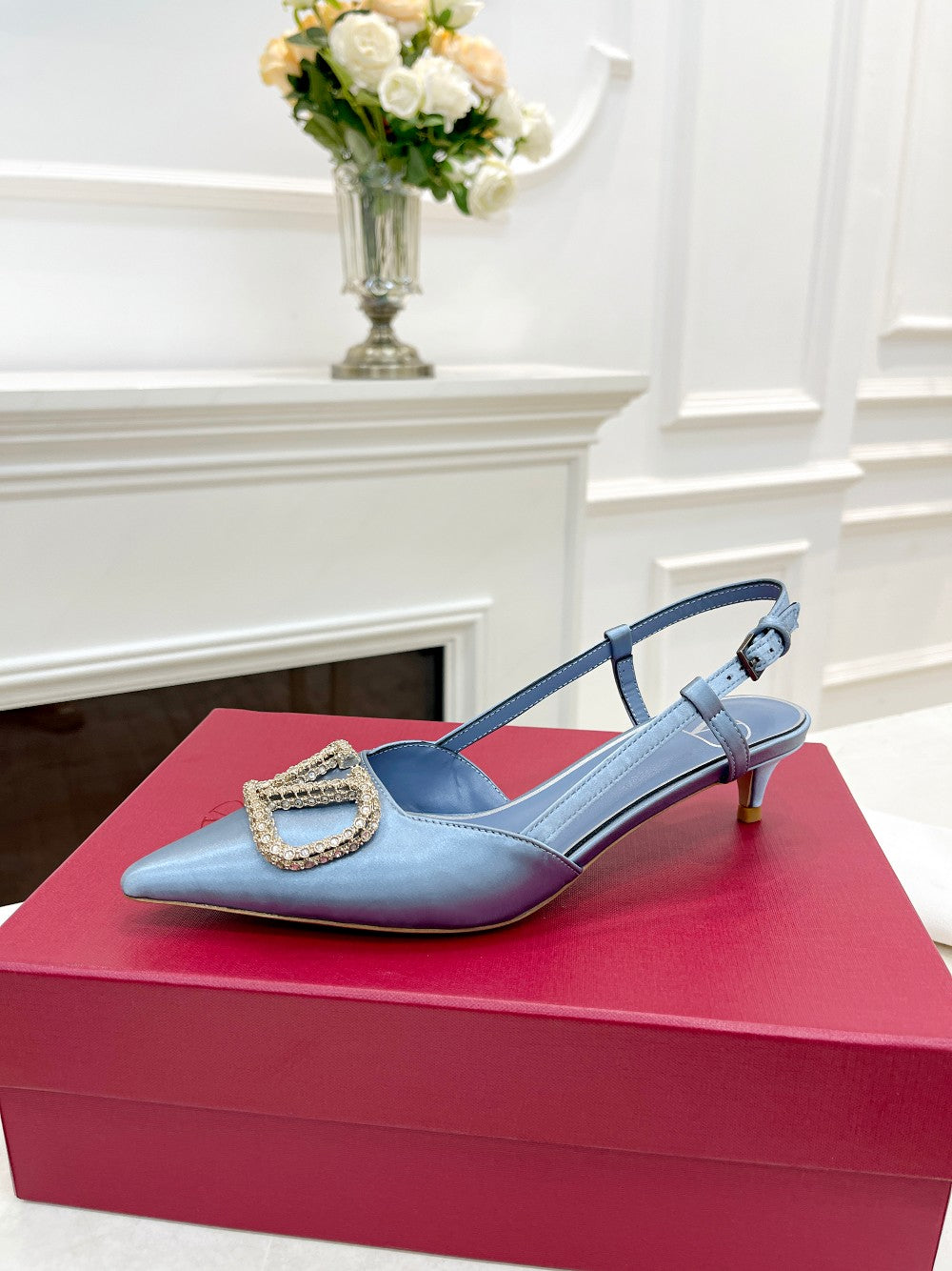 Valentino 25 Vlogo Signature Slingback Pumps Blue Pastel Silk 239503