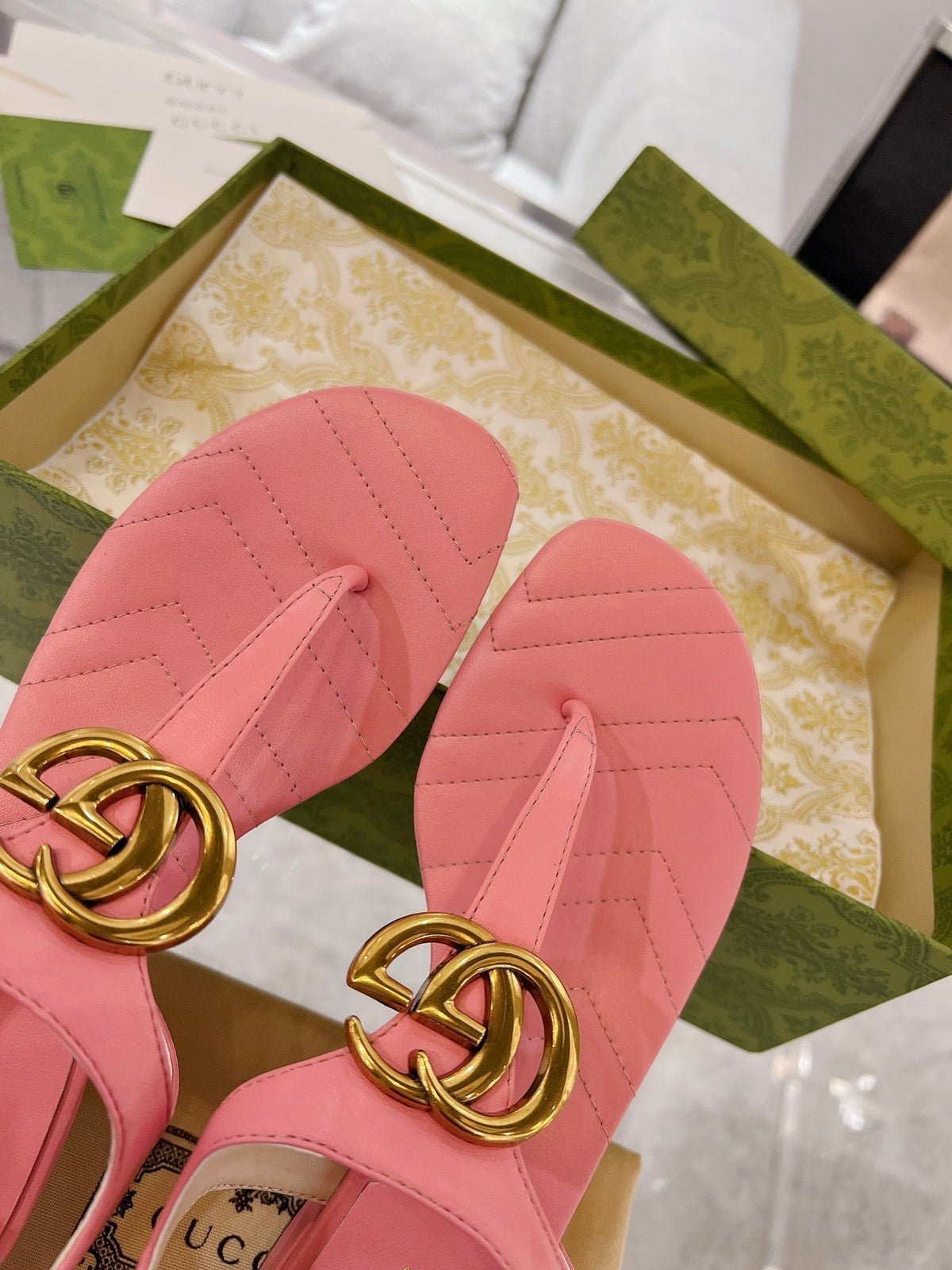 GC Double G Block Heel Thong Sandals Pink Leather 292409