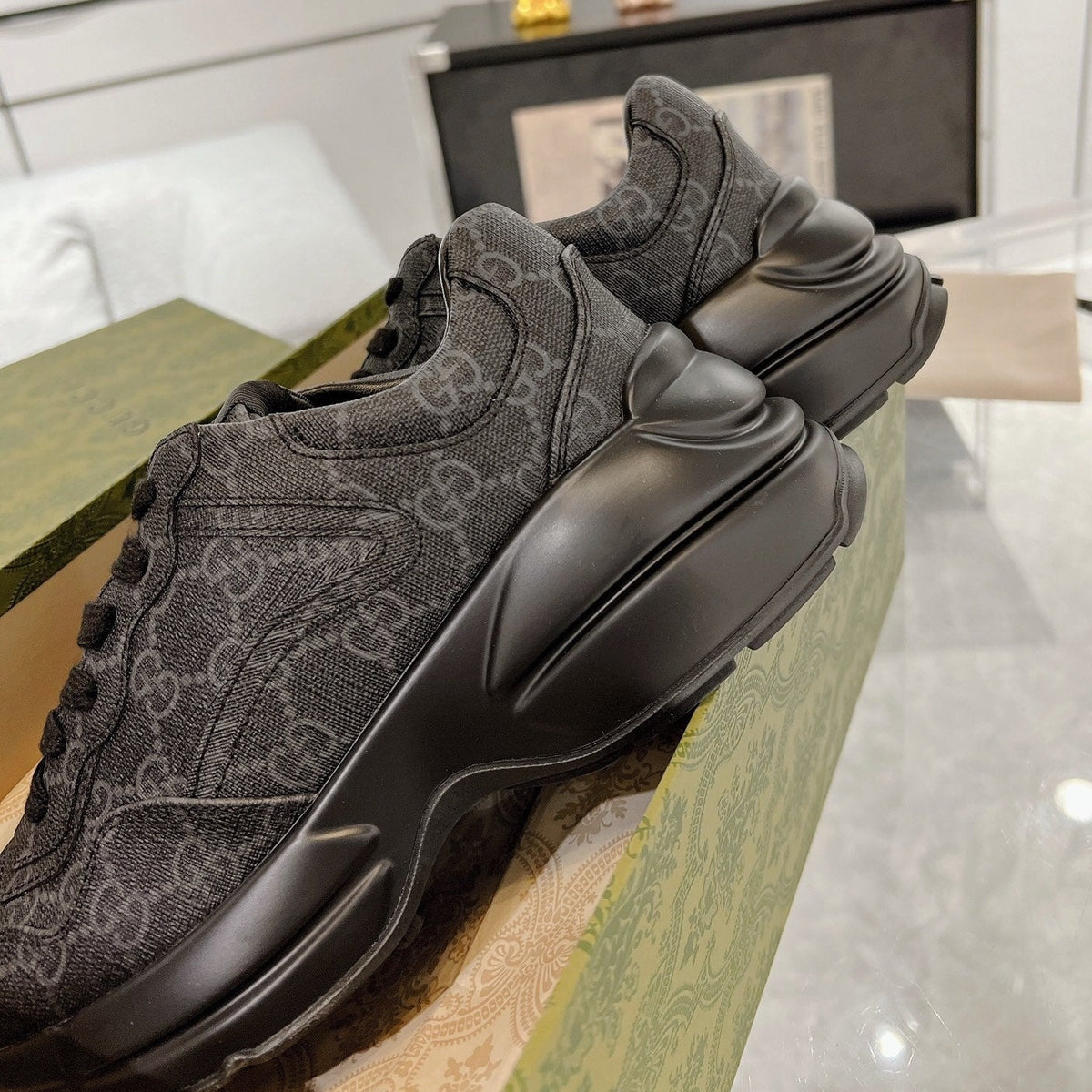 GG 100 RHYTON SNEAKER Ink Black