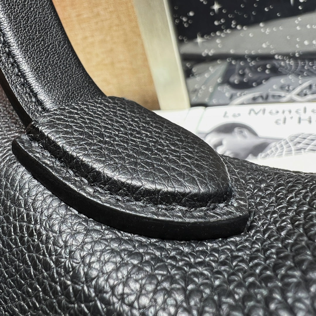 HM 24/24 Bag Black Leather Silver Hardware